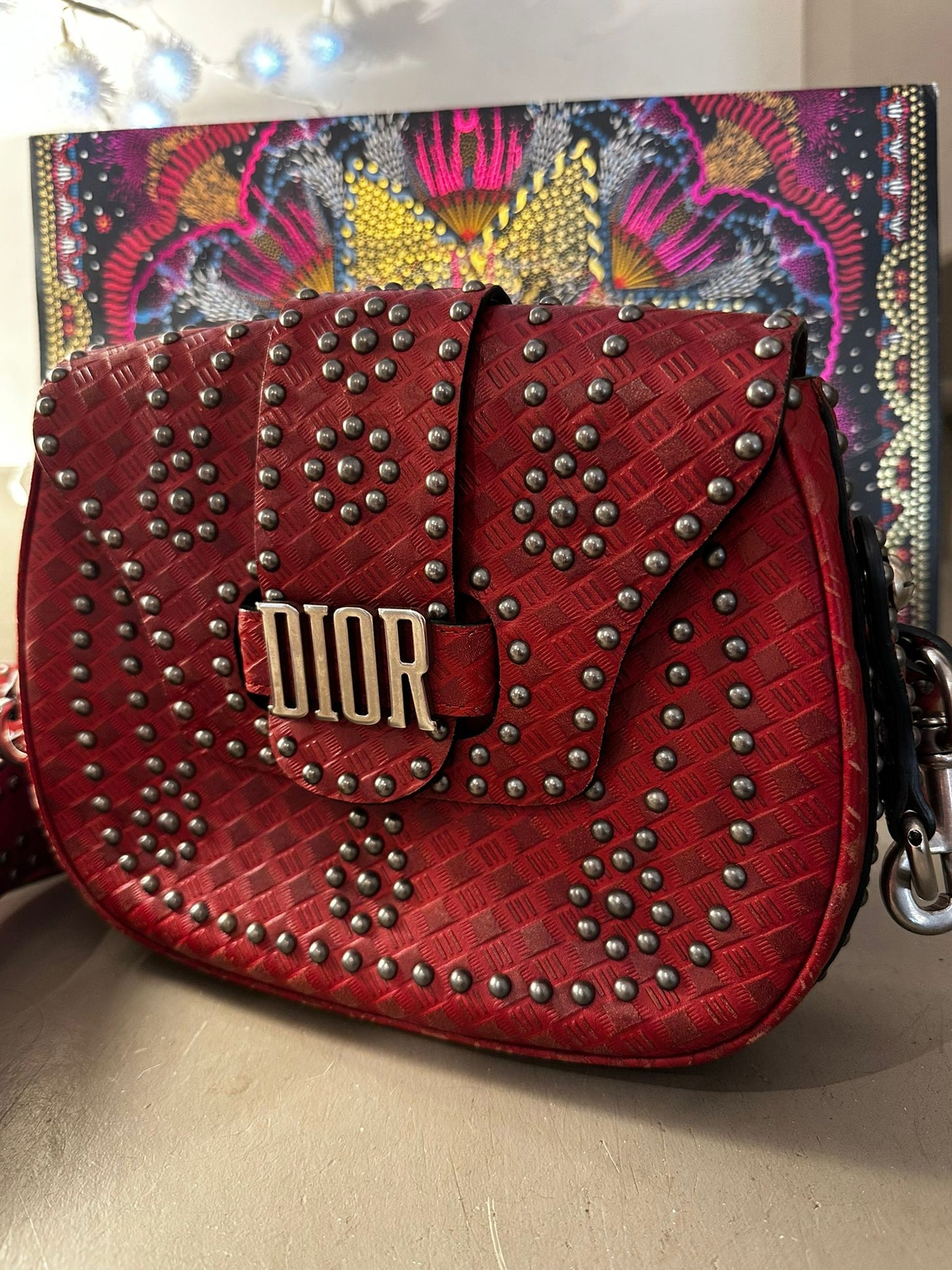 Sac Dior Stardust — Cuir rouge clouté