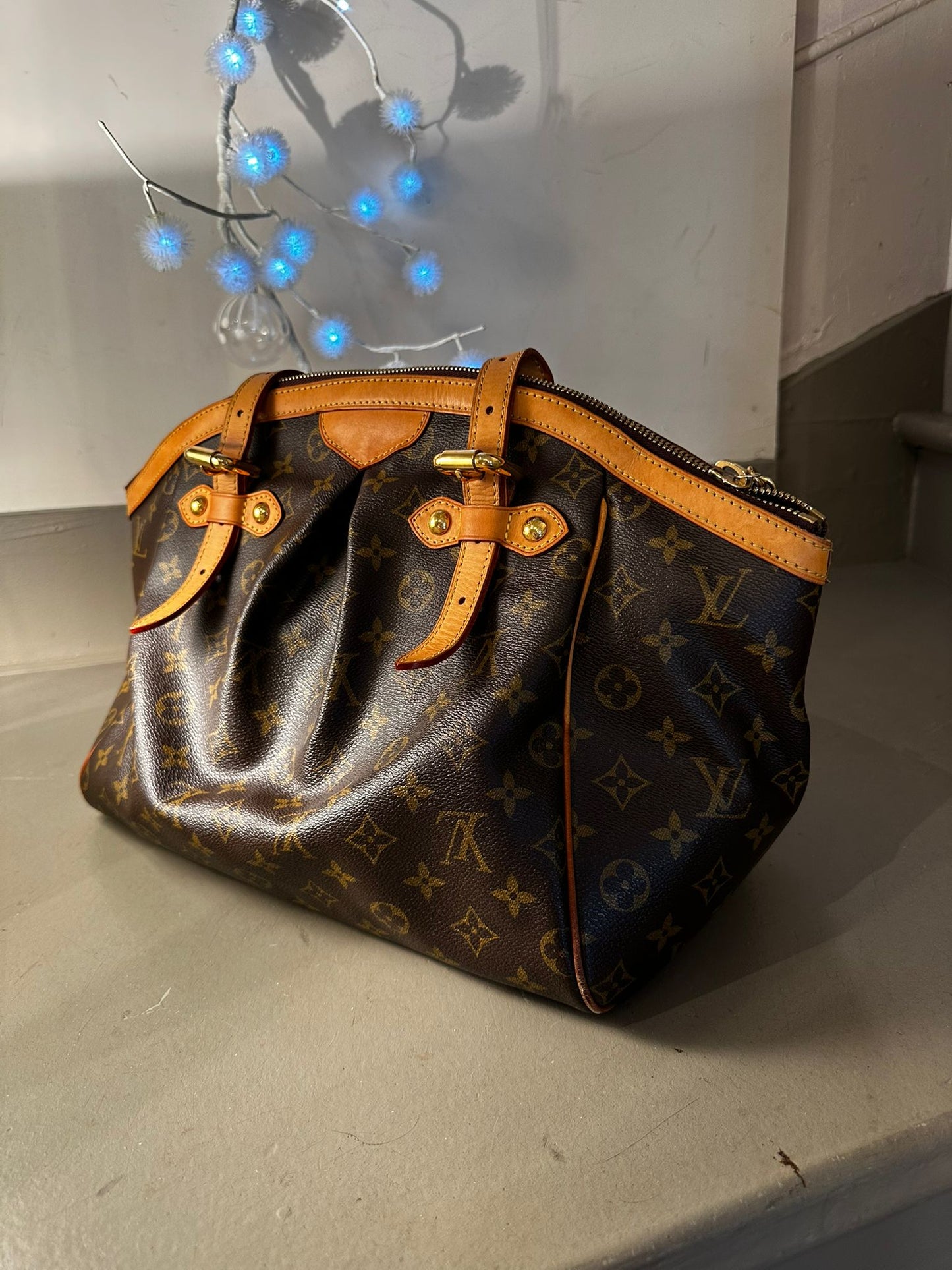 Sac Tivoli Louis Vuitton — Monogram
