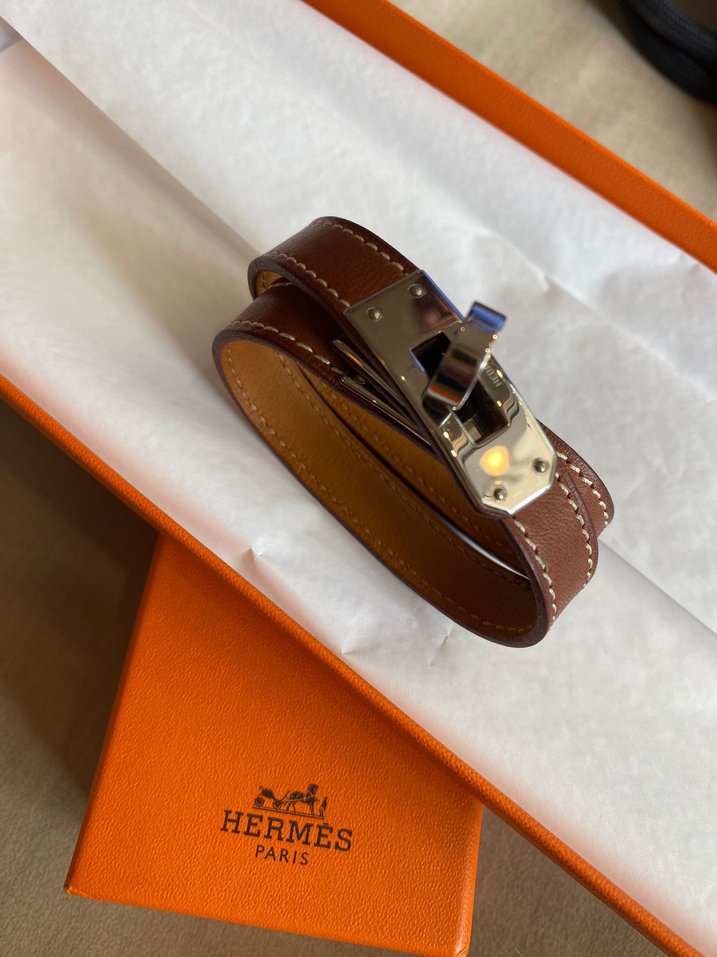 Bracelet Kelly Double Tour Hermès — Marron & Noir, neuf